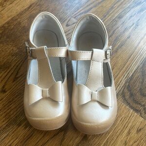 EUC Lamour Girls Shoes